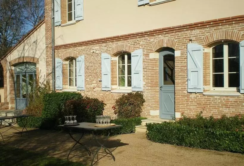 ホテル L'oustal Du Lauragais