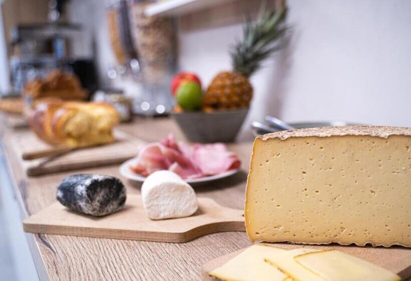 호텔 Restaurant Les 3 Piliers