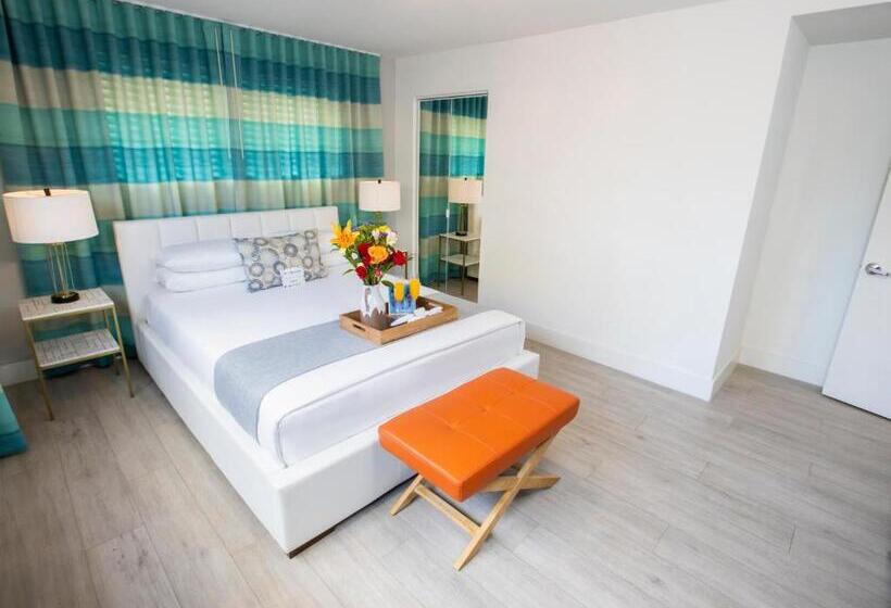 Waterside Hotel And Suites