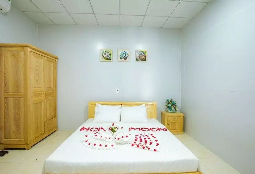 Quyet Thang Doc Let Hotel & Beach
