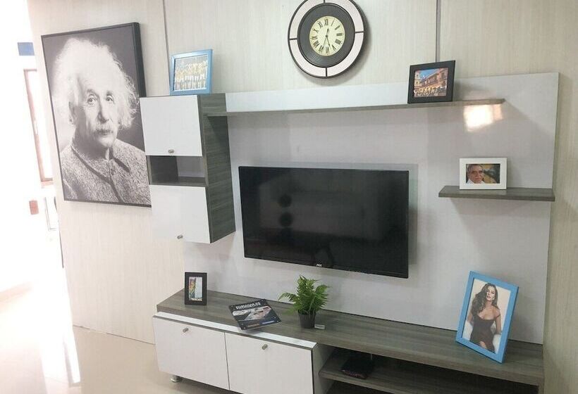 Aparta Hotel Mediterraneo