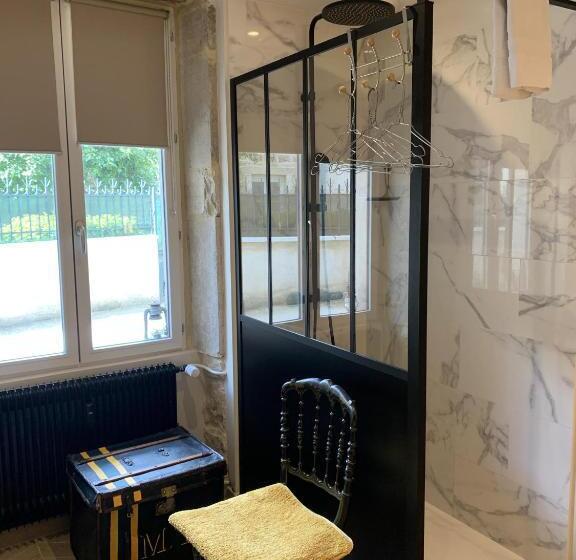 تختخواب و صبحانه Chez Marie   Centre   Parking Privé   Hospices