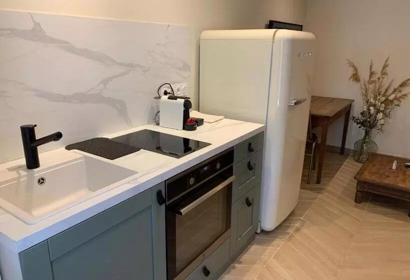 Aamiaismajoitus (B&B) Chez Marie   Centre   Parking Privé   Hospices