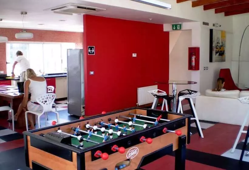 Guanako Hostel