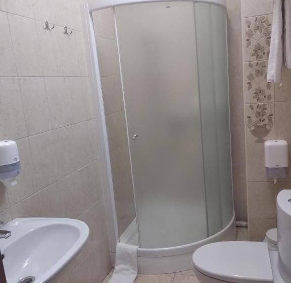 هتل 12 Months Mini