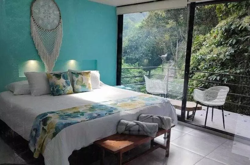 ホテル Ananda Boutique La Vega