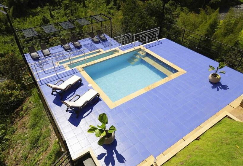 Отель Ananda Boutique La Vega