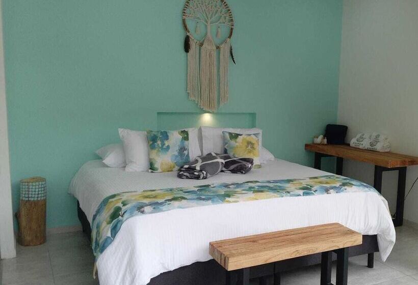 Отель Ananda Boutique La Vega