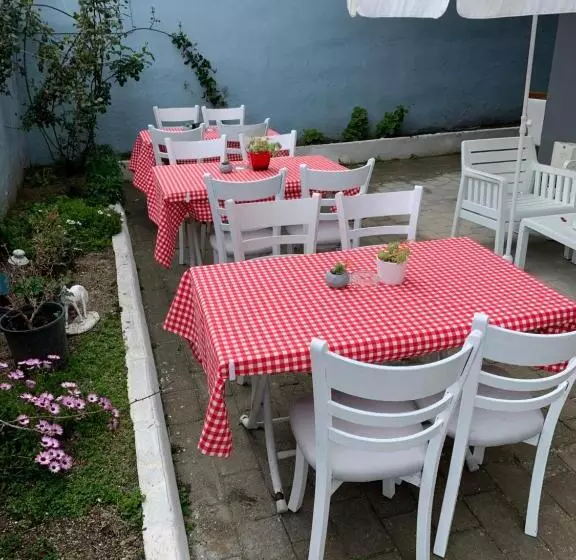 ホテル Begonvil Pansiyon