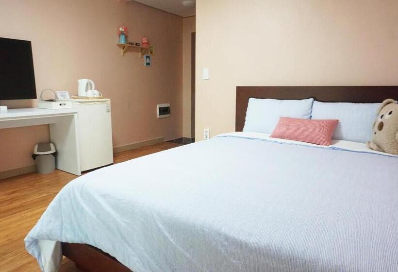 モーテル Naksanstay