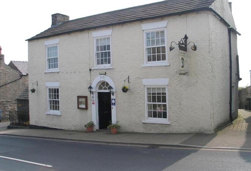 ペンション Clyde House