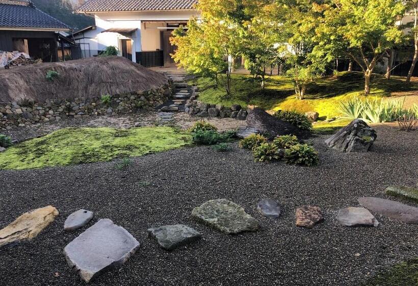 Pensione Ryokan Tsuchi To Ito