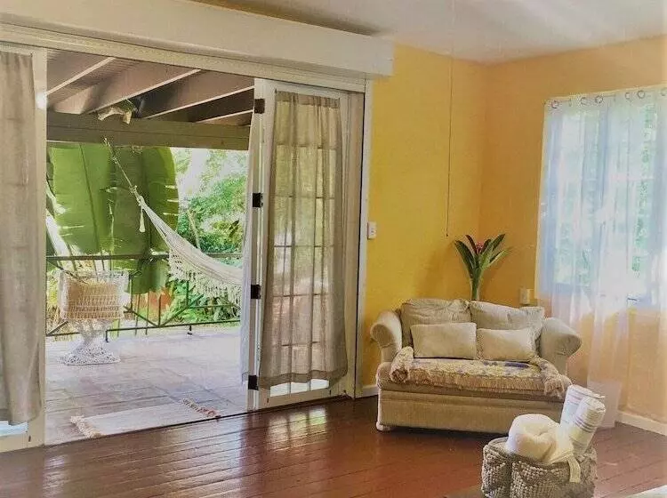 هتل Serena Boutique