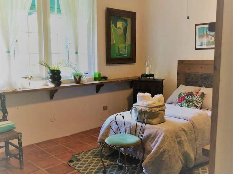 هتل Serena Boutique