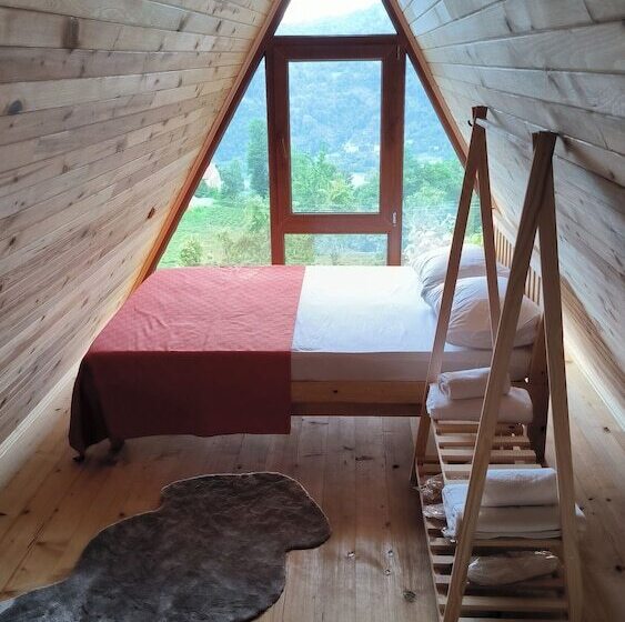 בית מלון כפרי Neyla Suit