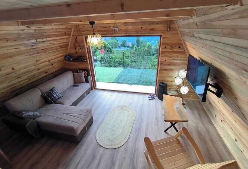 בית מלון כפרי Neyla Suit