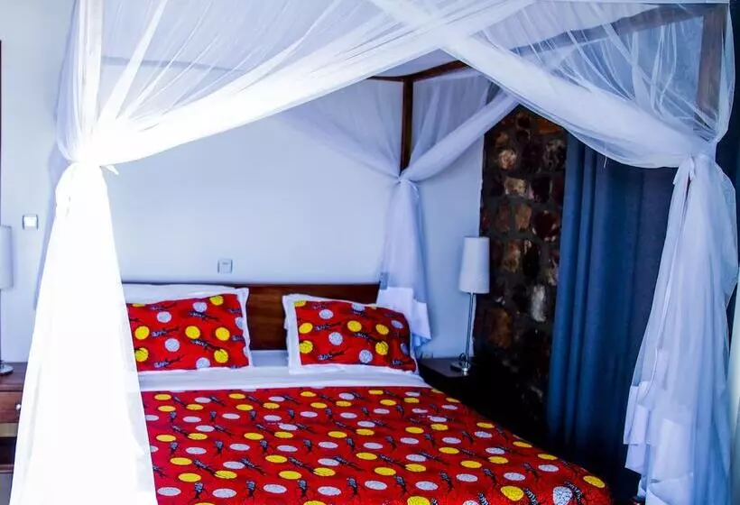 تختخواب و صبحانه Kay Sun