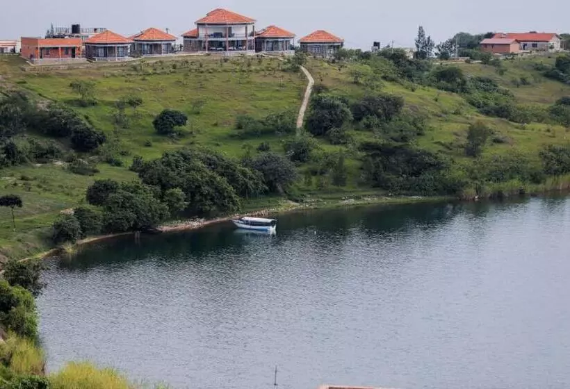 تختخواب و صبحانه Kay Sun