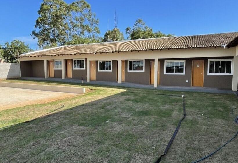 簡易ホテル Pousada Porto Maringa