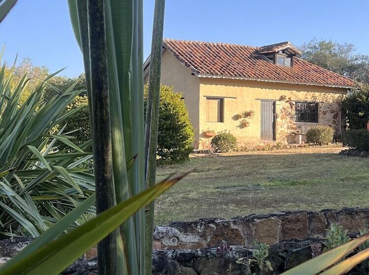 Otel Complejo Turistico Magic Bungalow