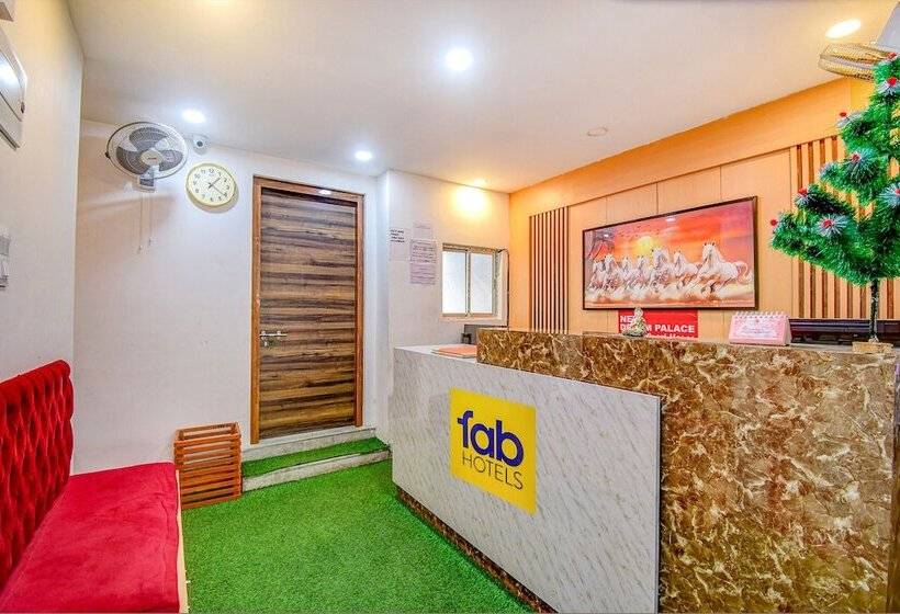 Fabhotel New Dream Palace