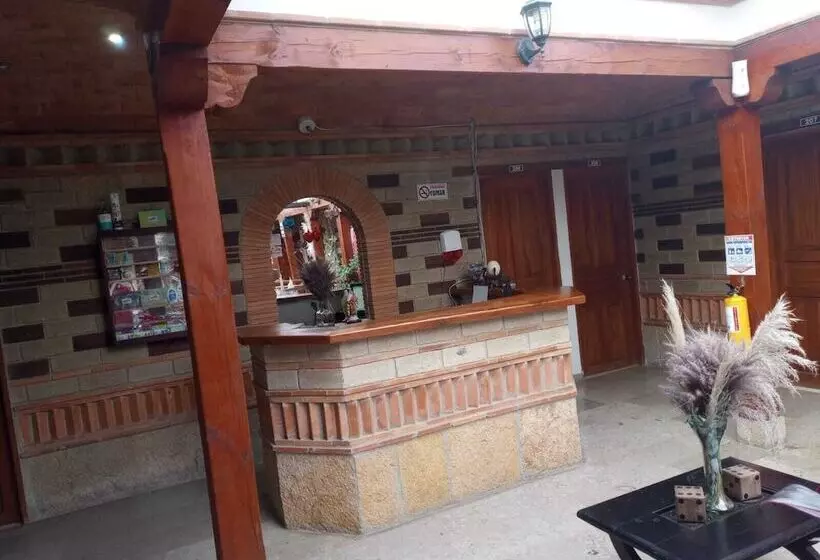 هتل Oasis De La Villa