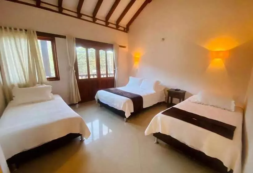 هتل Oasis De La Villa