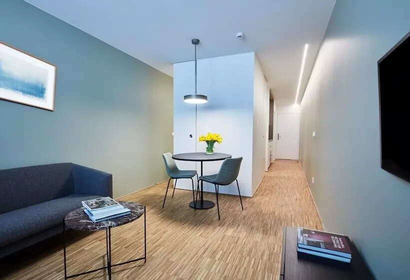 هتل Résidence Du Lys   Perrin Apartments