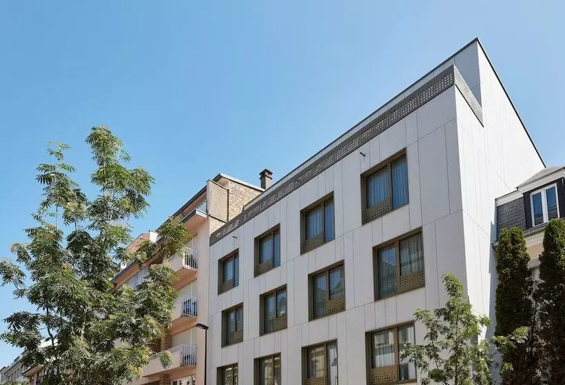 هتل Résidence Du Lys   Perrin Apartments