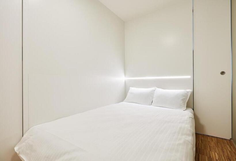 هتل Résidence Du Lys   Perrin Apartments