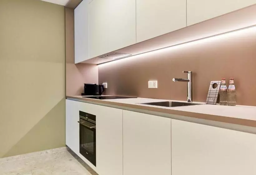 هتل Résidence Du Lys   Perrin Apartments