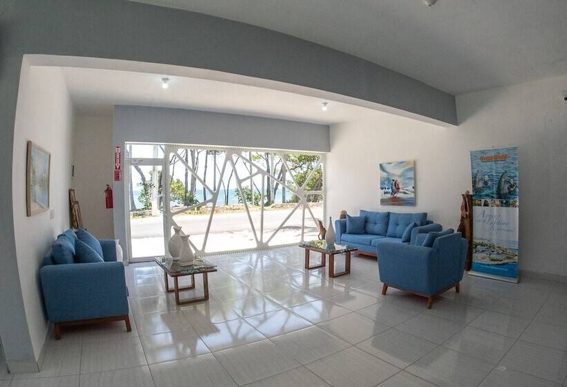 هتل Skylight Suites Restaurant Bar