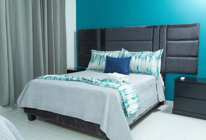 هتل Skylight Suites Restaurant Bar