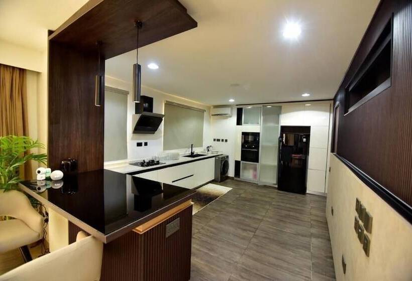 هتل Vulcan Suites Mabushi Abuja