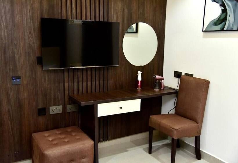 هتل Vulcan Suites Mabushi Abuja