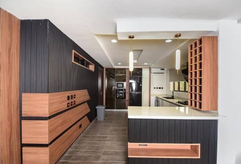 هتل Vulcan Suites Mabushi Abuja