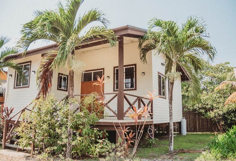 بنسيون Cuatro Cabana