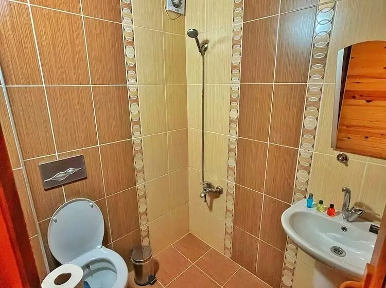 پانسیون Vadi Bungalow