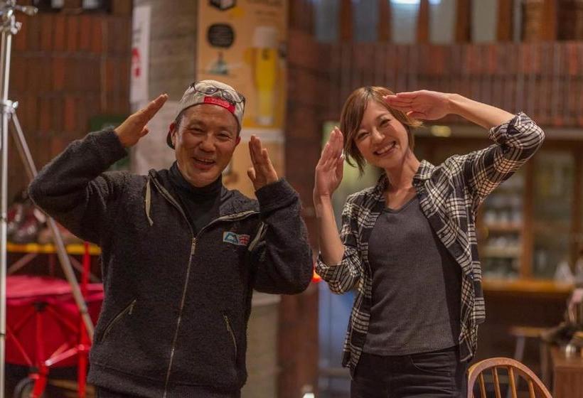 ベッドアンドブレックファースト Appi Rocky Inn