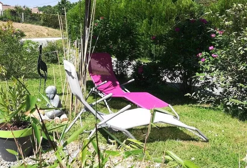 ベッドアンドブレックファースト Chambre Et Appartement Zen De Beauval
