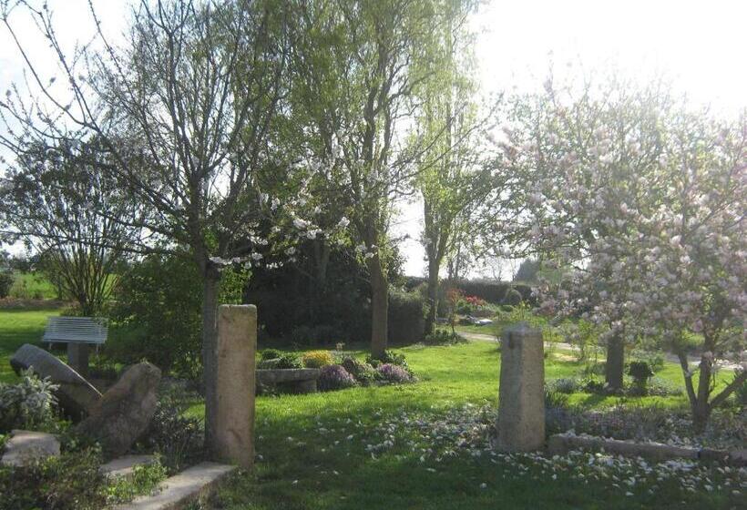 مبيت وإفطار Chambres D Hôtes Ferme Du Feugrès