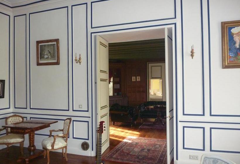 مبيت وإفطار Château De Paradis