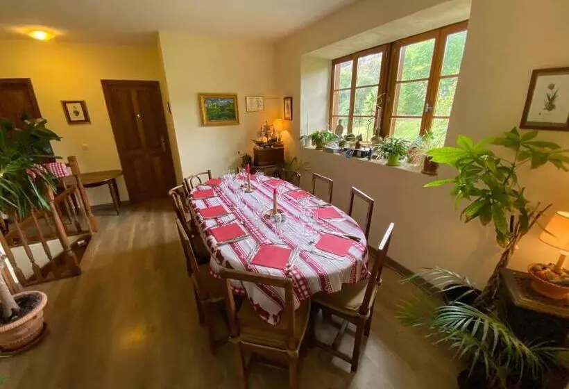 Aamiaismajoitus (B&B) Jasserie Les Airelles