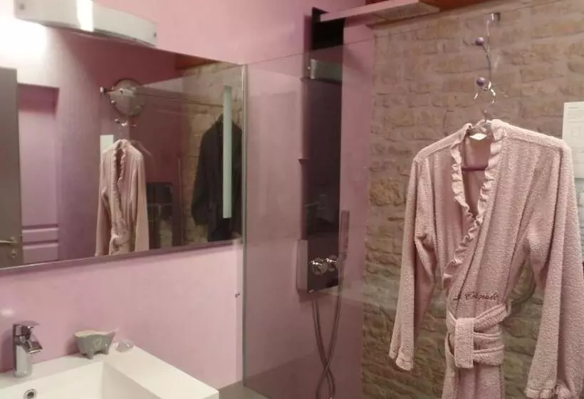 ベッドアンドブレックファースト La Collegiale