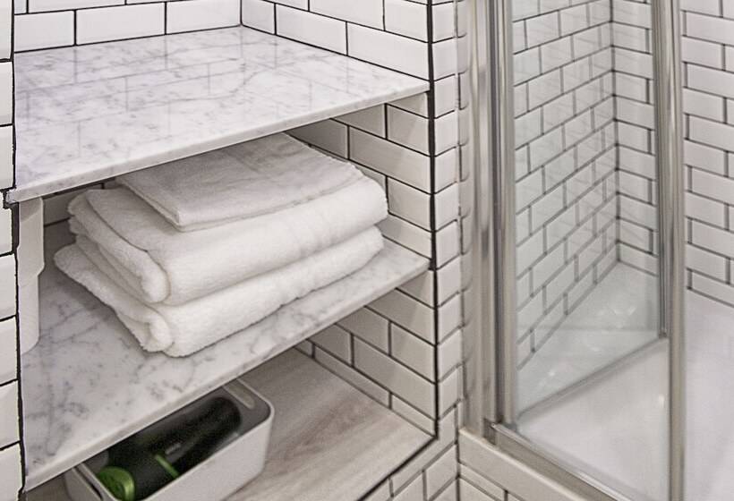 Bed and Breakfast La Piazzetta Rooms & Apartments