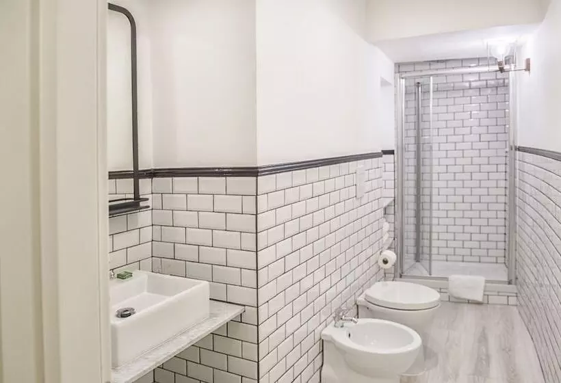 تختخواب و صبحانه La Piazzetta Rooms & Apartments
