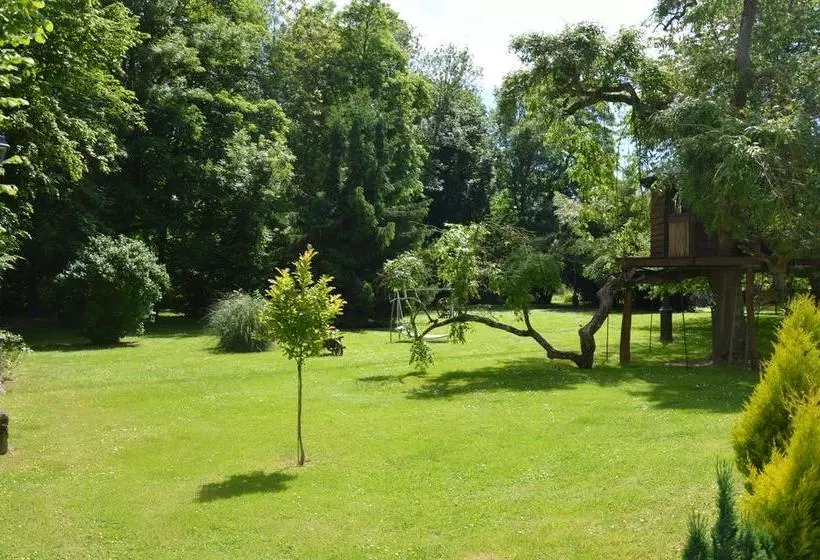 Aamiaismajoitus (B&B) Le Moulin De Pommeuse