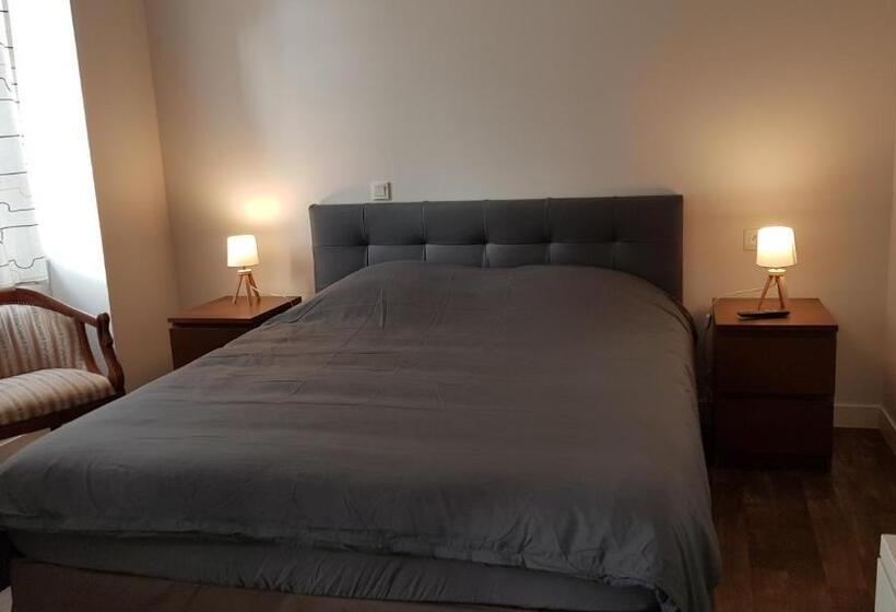 فندق Au Pigeon Blanc