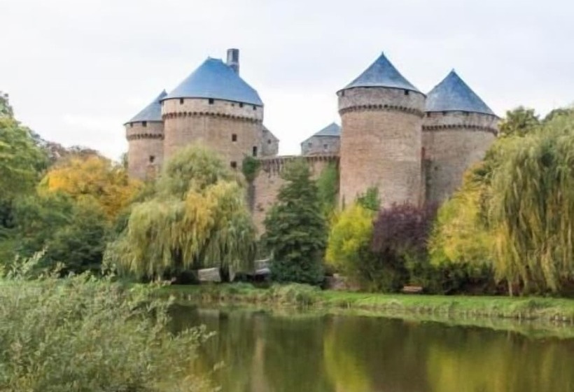 فندق Au Pigeon Blanc