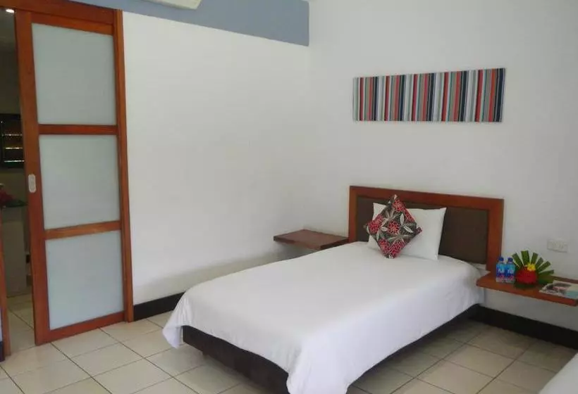 هتل Club Oceanus Resort